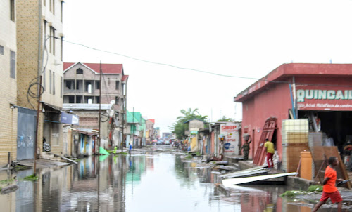 Kinshasa : une pluie abondante laisse des morts sur son passage 