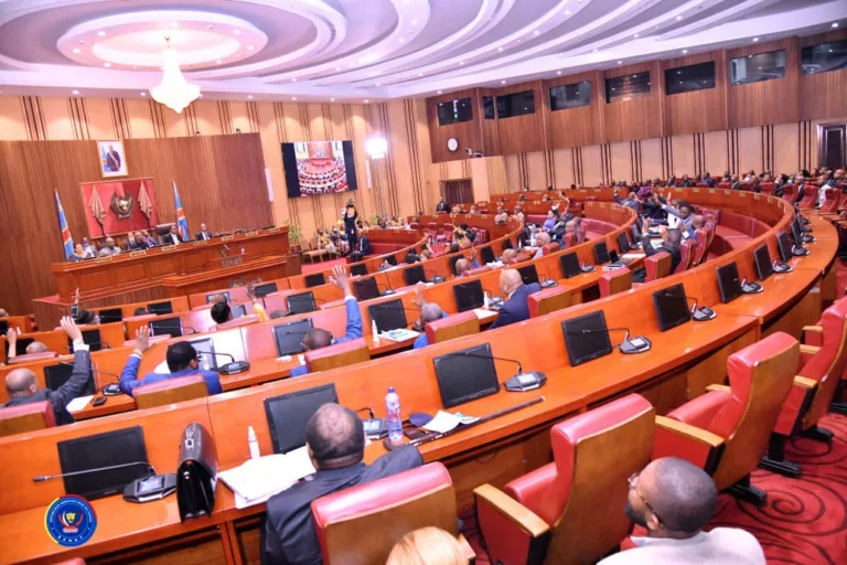 Sénat : le bureau provisoire prévoit une plénière pour présenter le calendrier de l’élection du bureau définitif 