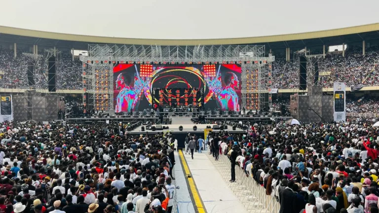 Concert au stade des Martyrs : Mike Kalambay réussit son pari, mais l’on compte des morts